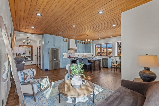 1701 Paseo De Peralta, Santa Fe, NM 87501