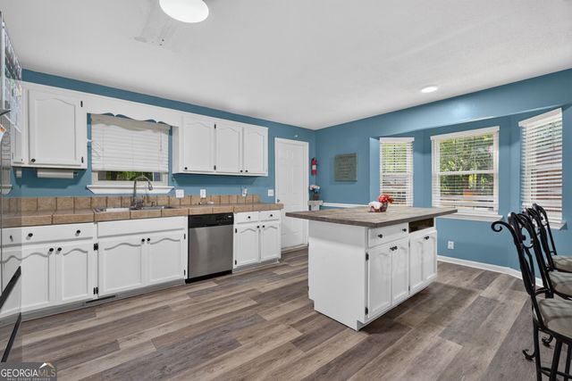 228 Jefferson Circle, Macon, GA 31220