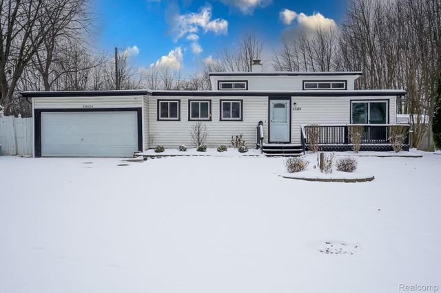 23424 Urban Street, Macomb Township, MI 48042