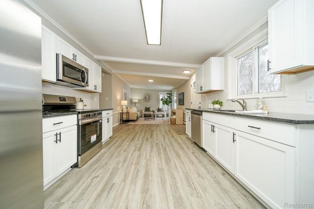 23424 Urban Street, Macomb Township, MI 48042