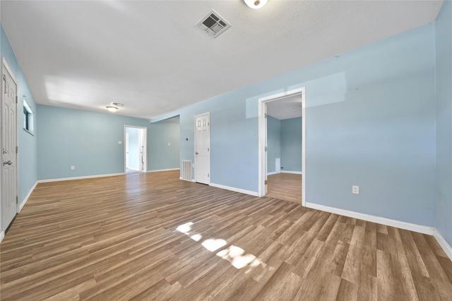 119 Pecan Drive, Baytown, TX 77520