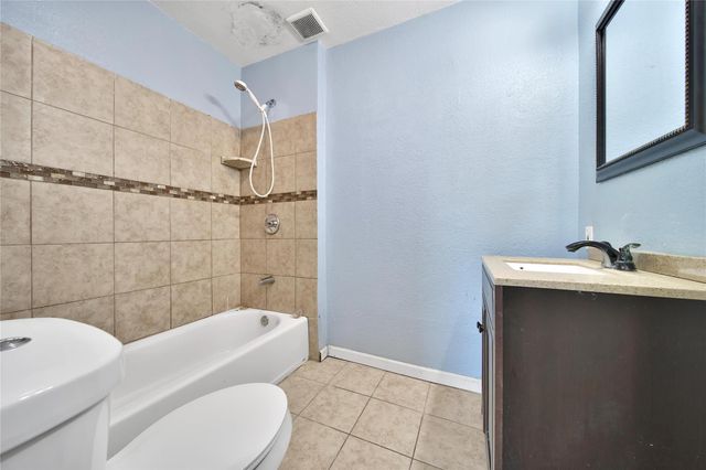 119 Pecan Drive, Baytown, TX 77520