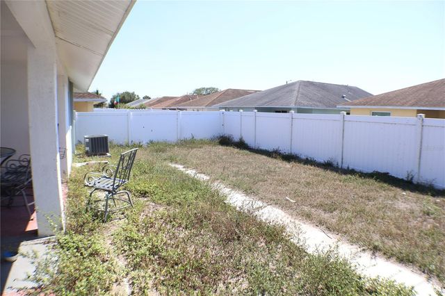 2002 PEACEFUL PALM STREET, Ruskin, FL 33570