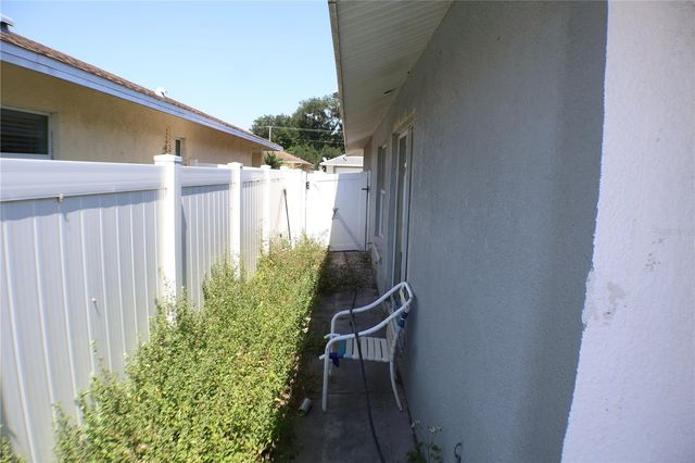 2002 PEACEFUL PALM STREET, Ruskin, FL 33570
