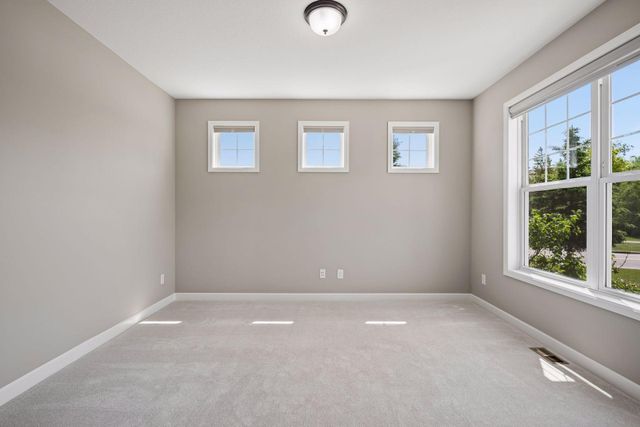 16710 51st Place N, Plymouth, MN 55446