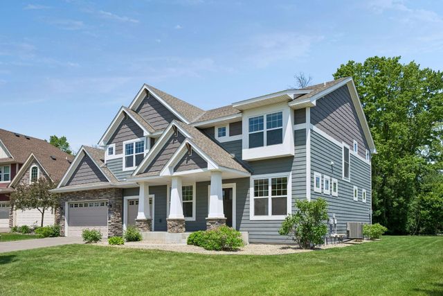 16710 51st Place N, Plymouth, MN 55446