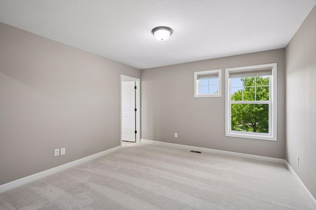 16710 51st Place N, Plymouth, MN 55446