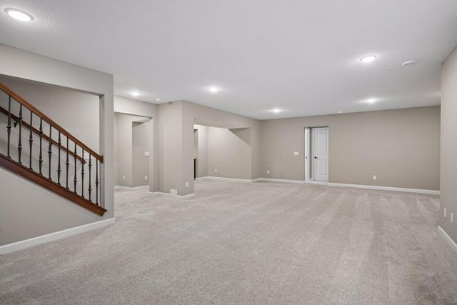 16710 51st Place N, Plymouth, MN 55446