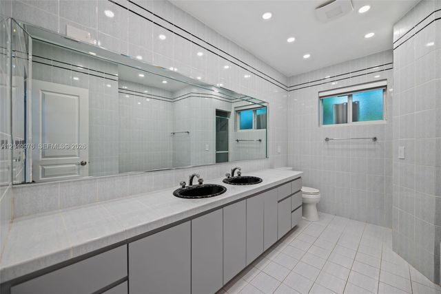11530 NE 22nd Drive, North Miami, FL 33181