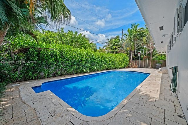 11530 NE 22nd Drive, North Miami, FL 33181