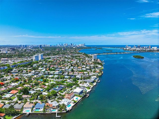 11530 NE 22nd Drive, North Miami, FL 33181