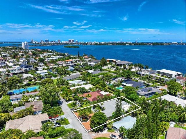 11530 NE 22nd Drive, North Miami, FL 33181