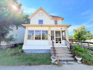 695 N Harrison Avenue, Kankakee, IL 60901