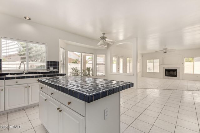 6442 W VICTORIA Lane, Chandler, AZ 85226