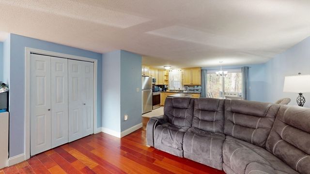 192 Twin Lakes Dr 192, Halifax, MA 02338