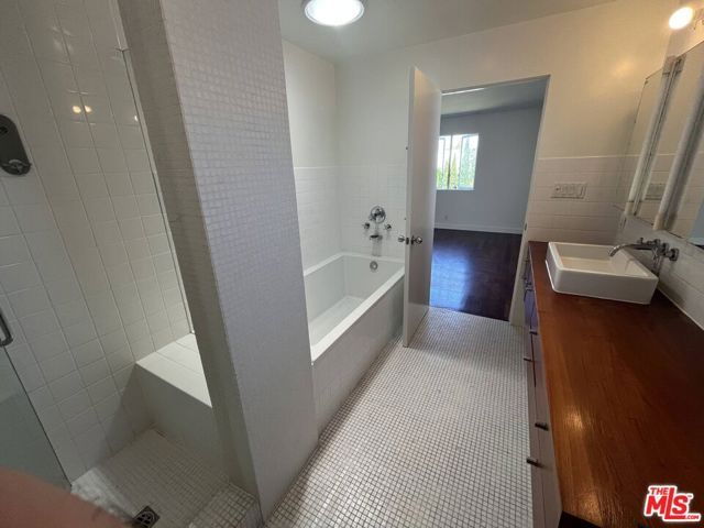 344 Indiana Avenue C, Venice (los Angeles), CA 90291