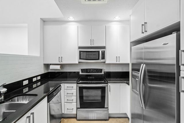 701 S Olive Avenue 119, West Palm Beach, FL 33401
