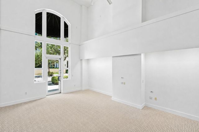 701 S Olive Avenue 119, West Palm Beach, FL 33401