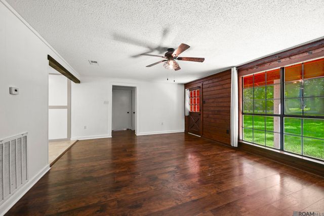 21715 Noble Reames Rd, Zachary, LA 70791