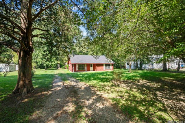 21715 Noble Reames Rd, Zachary, LA 70791
