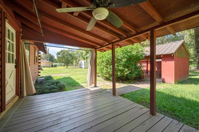 21715 Noble Reames Rd, Zachary, LA 70791