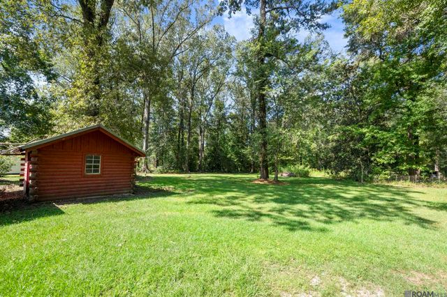 21715 Noble Reames Rd, Zachary, LA 70791