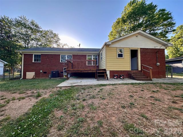 3220 Wiseman Drive, Charlotte, NC 28227