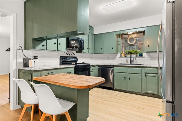 2600 N Beal Street, Belton, TX 76513