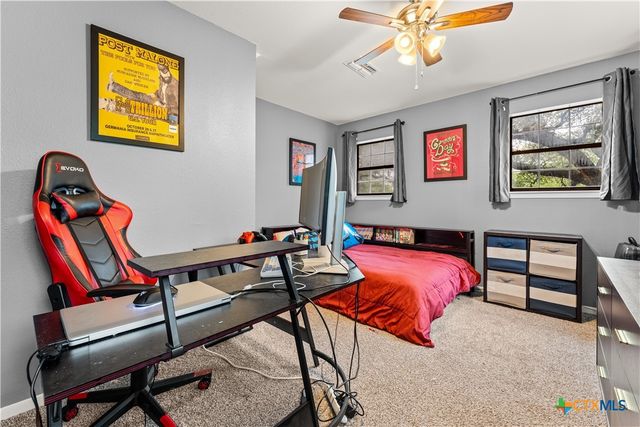 2600 N Beal Street, Belton, TX 76513