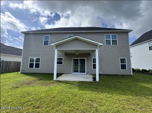 614 High Tide Drive, Sneads Ferry, NC 28460