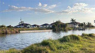 4102 NW 39th LN, Cape Coral, FL 33993