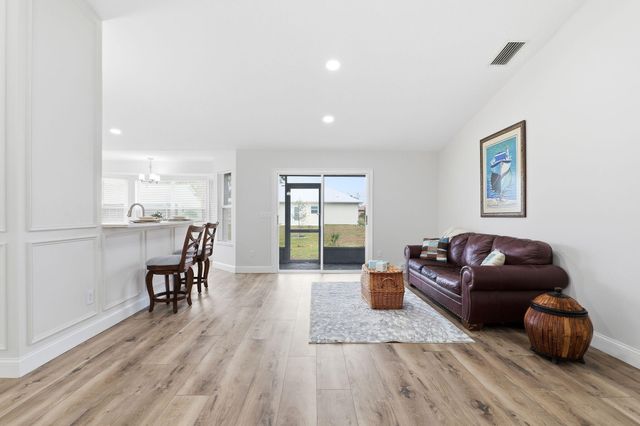 1895 SW 17th Ave Avenue SW, Vero Beach, FL 32962