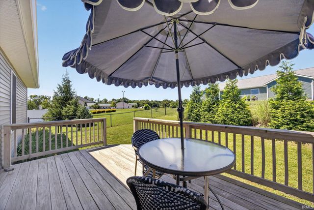 1164 S Hayden Court, Ellettsville, IN 47429
