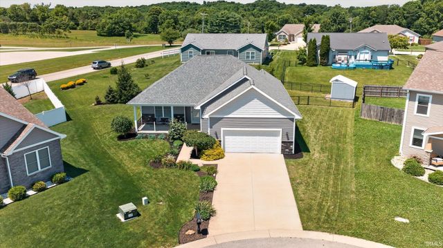 1164 S Hayden Court, Ellettsville, IN 47429