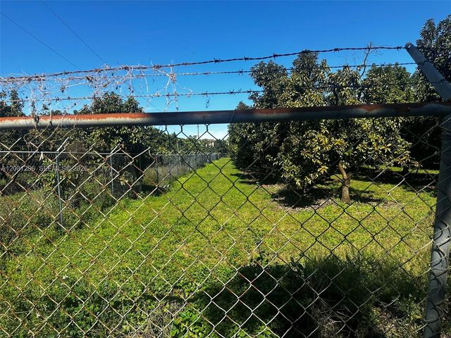 179xx SW 182 Avenue, Miami, FL 33187