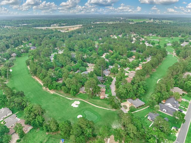 660 Hillcrest Drive, Huntsville, TX 77340