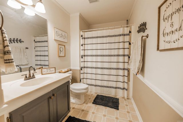 1315 Ridgeview Rd, Camden, AR 71701