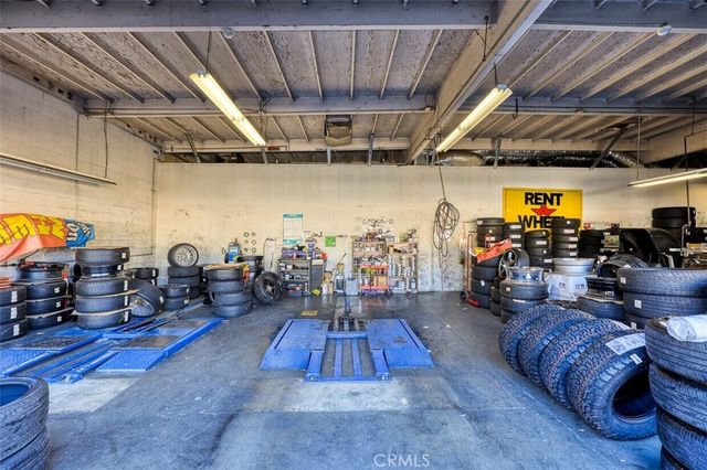 960 W Holt, Ontario, CA 91762