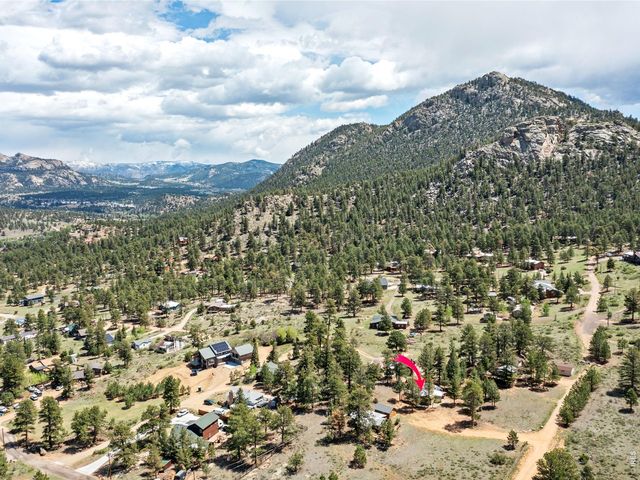 881 Spring St, Estes Park, CO 80517