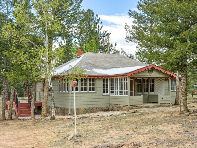 881 Spring St, Estes Park, CO 80517