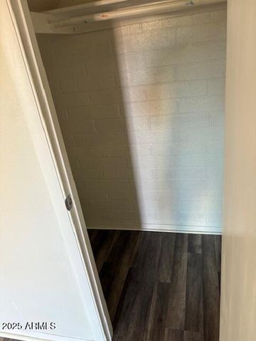 948 S ALMA SCHOOL Road 147, Mesa, AZ 85210