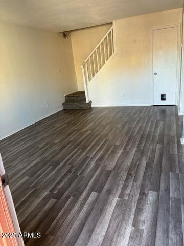 948 S ALMA SCHOOL Road 147, Mesa, AZ 85210