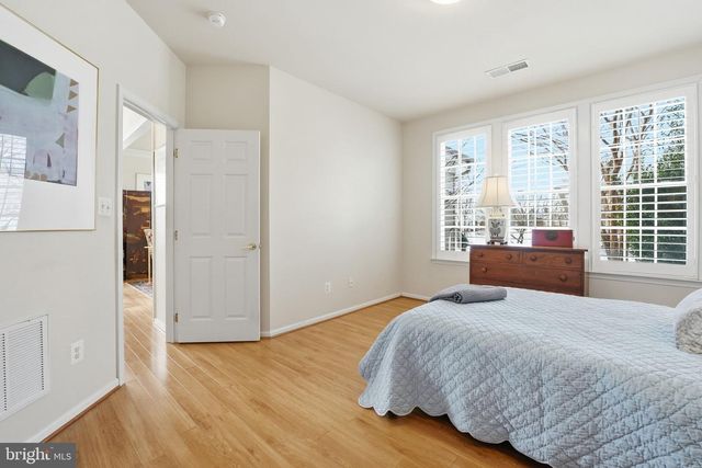 6595 ALDERWOOD WAY, Gainesville, VA 20155