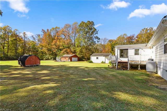 1837 Pocaty RD, Chesapeake, VA 23322