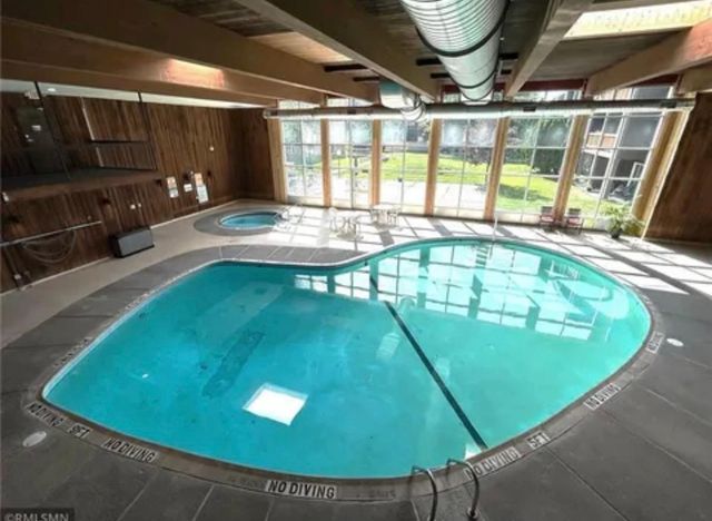 450 Ford Road 215, Saint Louis Park, MN 55426