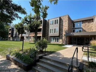 450 Ford Road 215, Saint Louis Park, MN 55426