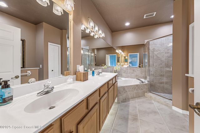 1101 Royal Fern Drive N, Melbourne, FL 32940