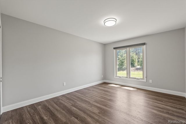 2006 WALDONS, West Bloomfield Charter Township, MI 48322