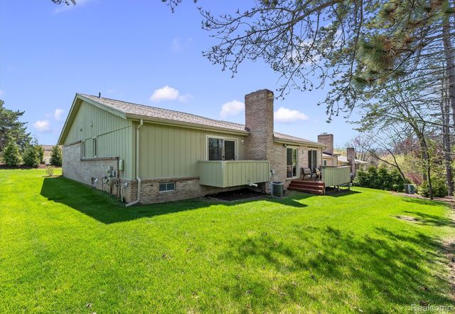 2006 WALDONS, West Bloomfield Charter Township, MI 48322