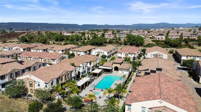 40434 Calle Real, Murrieta, CA 92563